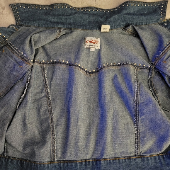 Vintage Roper XL Denim Shorty Jacket with Silver Stud Work on Front/Back/Cuffs - Picture 7 of 14